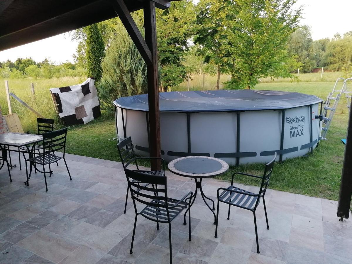 Staff House Bed & Breakfast Nyíregyháza Екстериор снимка